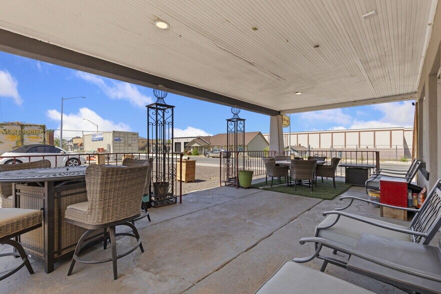 280 S Main St, Brighton, CO à vendre - Photo du bâtiment - Image 2 de 35