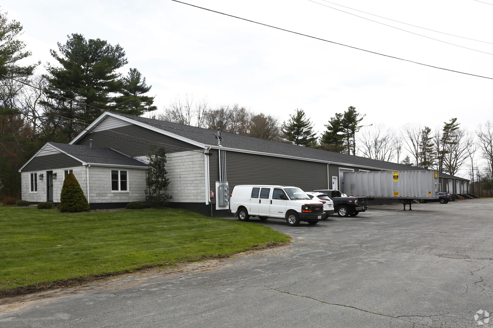 56 Manley St, West Bridgewater, MA à vendre Photo principale- Image 1 de 1