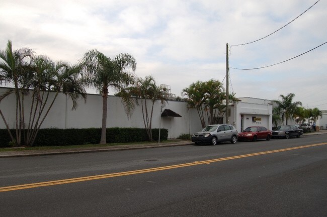 More details for 1304 Old Okeechobee Rd, West Palm Beach, FL - Industrial for Lease