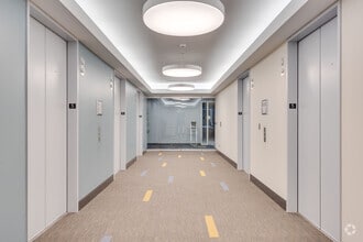 3025 Highland Pky, Downers Grove, IL for lease Interior Photo- Image 2 of 5