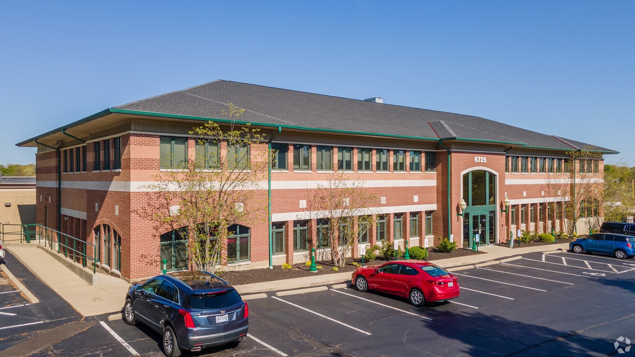 6725 Miami Ave, Madeira, OH for lease Primary Photo- Image 1 of 6