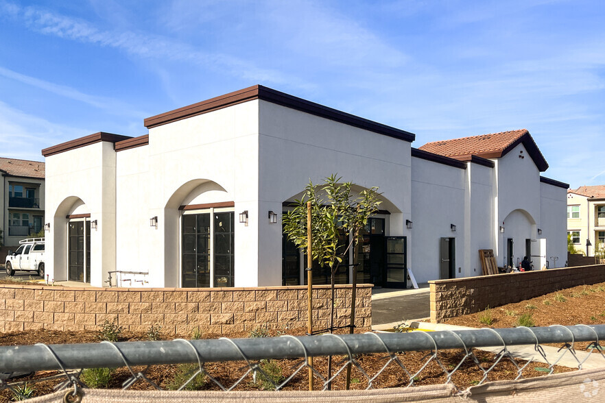 2940 Van Buren Blvd, Riverside, CA for lease - Building Photo - Image 1 of 2