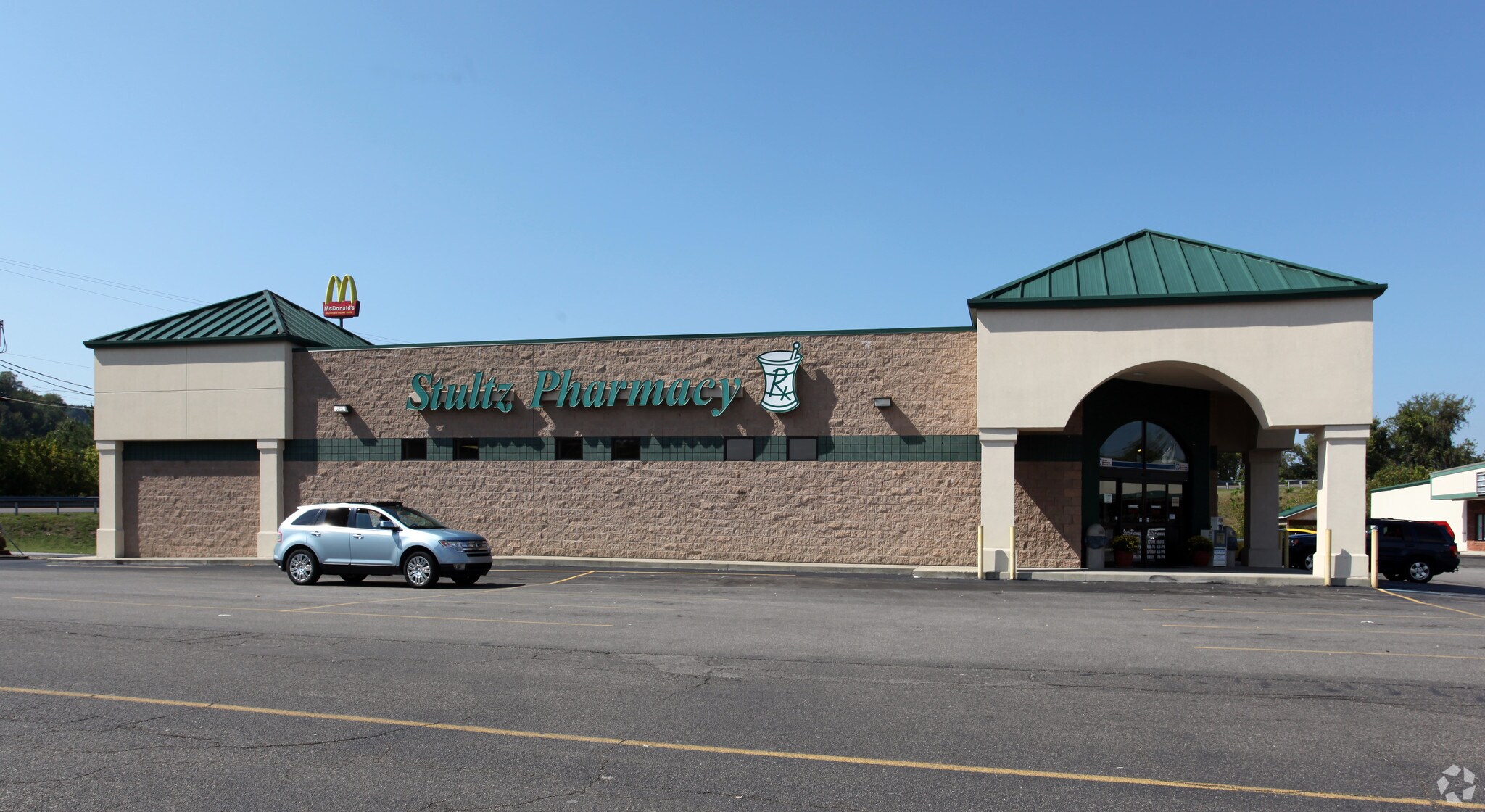 1615 Ashland Rd, Greenup, KY for sale Primary Photo- Image 1 of 3