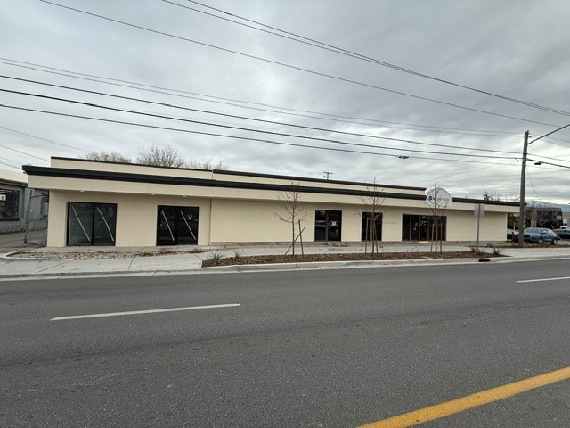 1071 300 w, Salt Lake City, UT for lease Interior Photo- Image 1 of 8