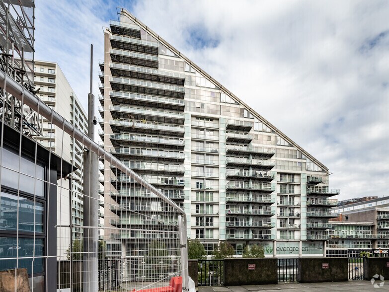 Clowes St, Salford à louer - Photo du bâtiment - Image 2 de 6