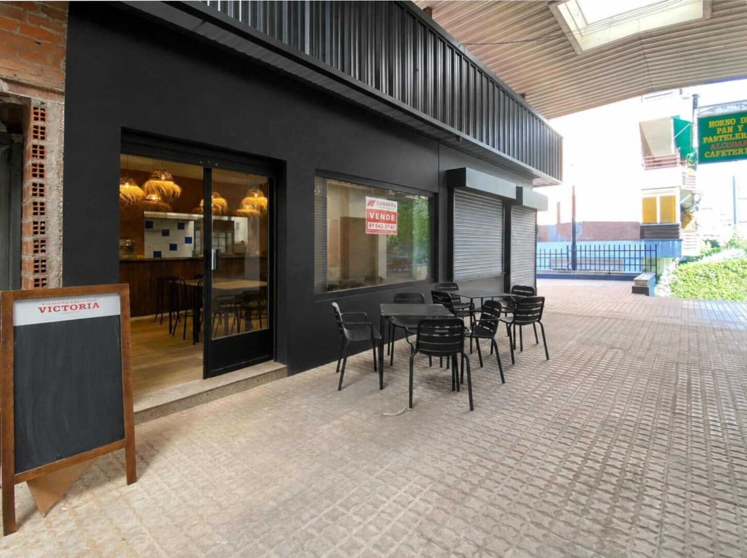 Retail in Alcorcón, Madrid for sale Building Photo- Image 1 of 9