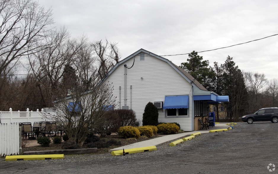 341 W White Horse Pike, Egg Harbor City, NJ for sale - Building Photo - Image 2 of 9