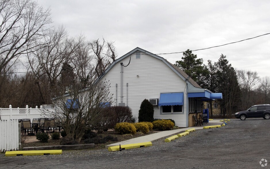 341 W White Horse Pike, Egg Harbor City, NJ à vendre - Photo du bâtiment - Image 2 de 9