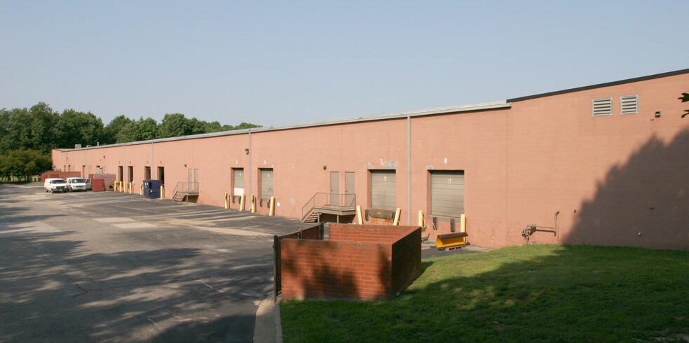 9878-9898 Mayland Dr, Richmond, VA à louer - Autre - Image 2 de 7