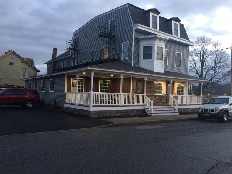 23 Main St, Wallkill, NY for sale - Primary Photo - Image 1 of 4