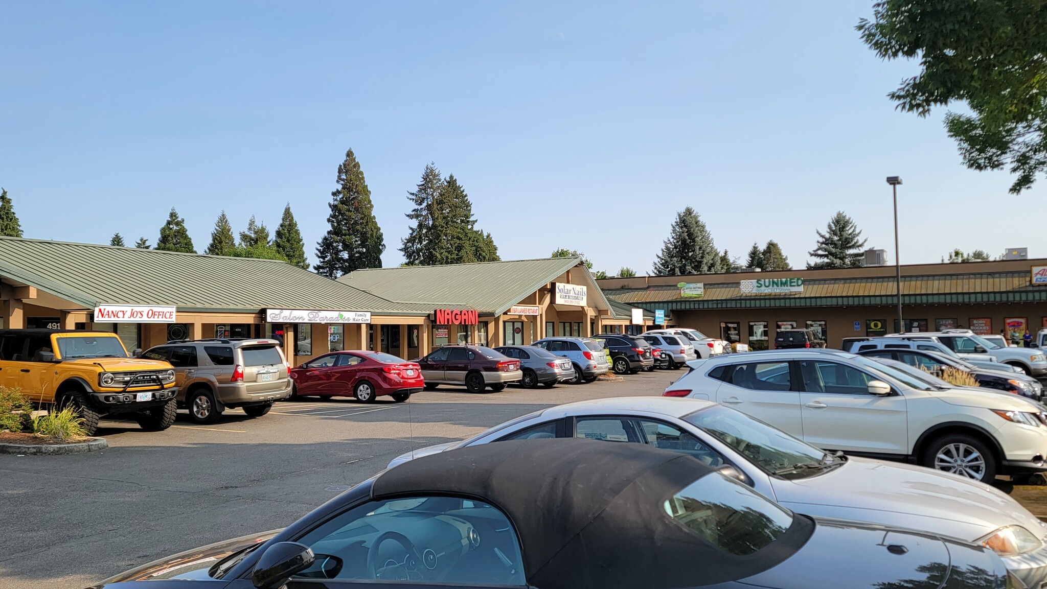 4900-4924 River Rd N, Keizer, OR for lease Building Photo- Image 1 of 9