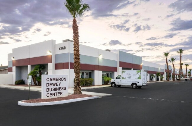Plus de détails pour 4710 W Dewey Dr, Las Vegas, NV - Industriel à louer