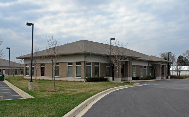 More details for 608 E Veterans Pky, Yorkville, IL - Office for Lease