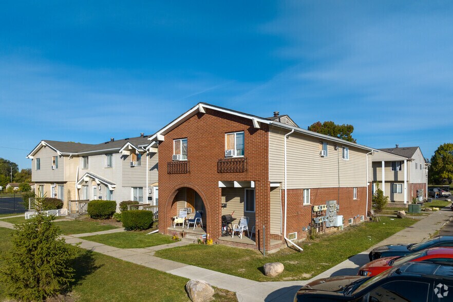 6028 Vanderbilt Dr, Mount Morris, MI à vendre - Photo du bâtiment - Image 2 de 34