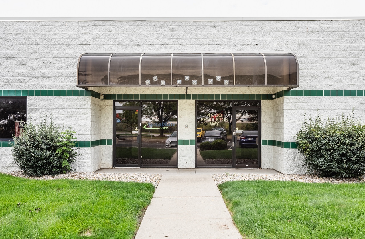 3880 Pendleton Way, Indianapolis, IN for lease Primary Photo- Image 1 of 3