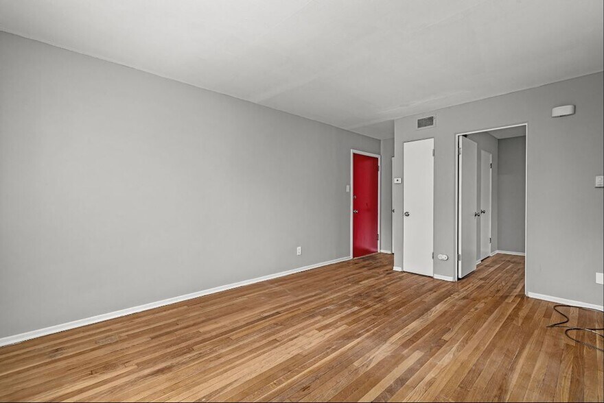 1108 Bates St, Saint Louis, MO à vendre - Photo du bâtiment - Image 2 de 11