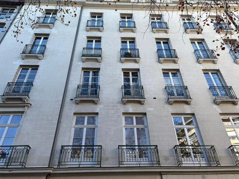 Bureau dans Nantes à louer - Photo du bâtiment - Image 1 de 8