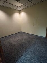 302 E Howard St, Hibbing, MN for lease Interior Photo- Image 1 of 7
