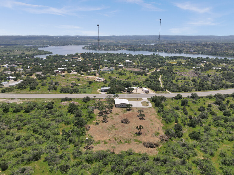 10490 TX-29, Burnet, TX à vendre - Photo principale - Image 1 de 13