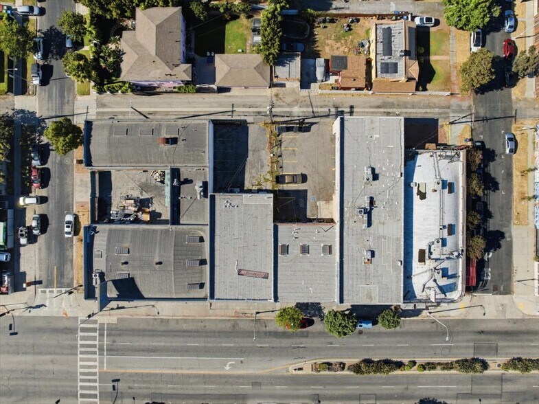 5770 W Pico Blvd, Los Angeles, CA for sale - Primary Photo - Image 1 of 4
