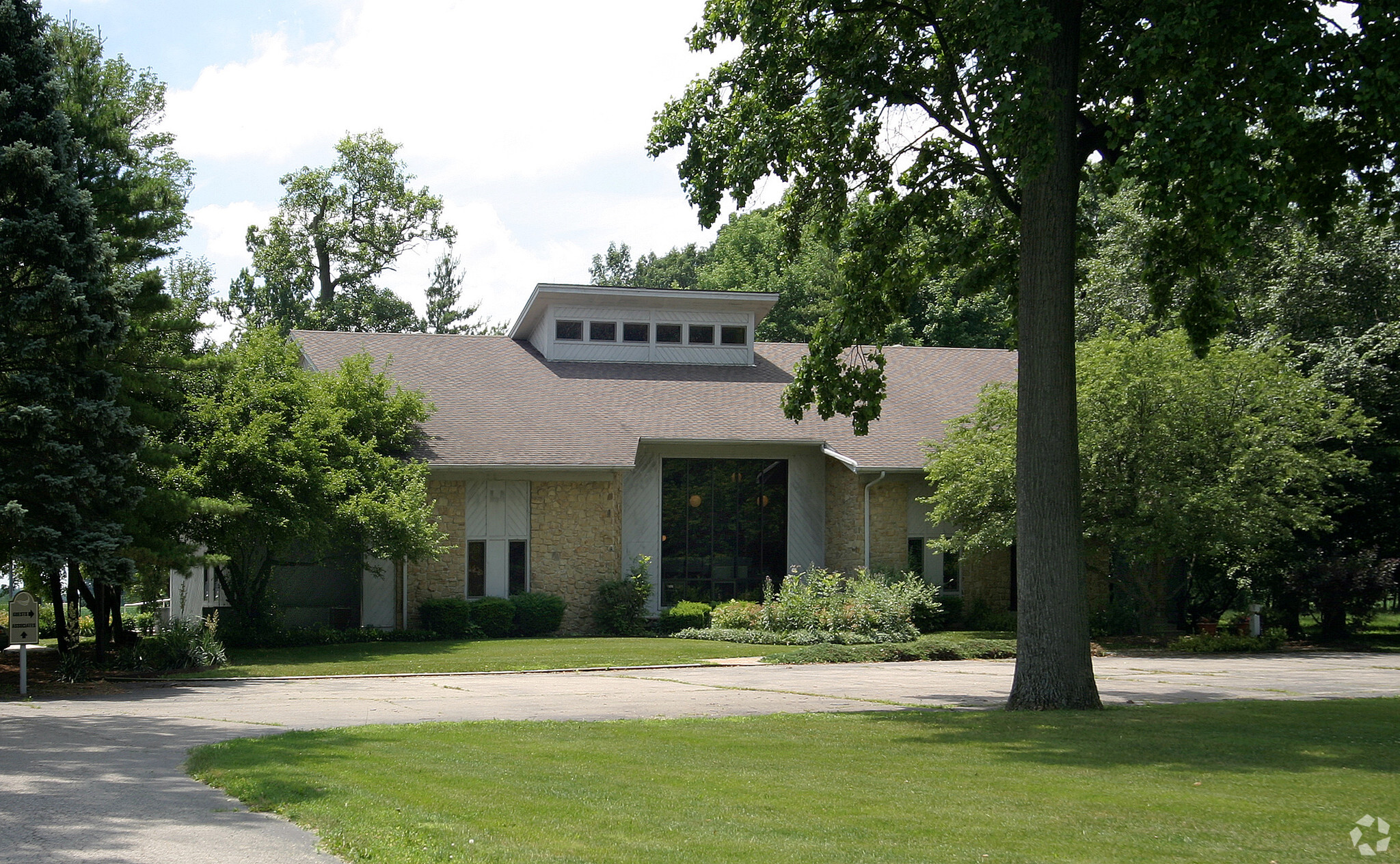 6169 W 300 N, Greenfield, IN for sale Primary Photo- Image 1 of 1