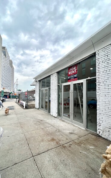 148 Flushing Ave, Brooklyn, NY for lease - Building Photo - Image 2 of 13