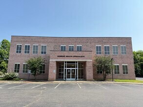 7800 Wolf Trail Cv, Germantown, TN for lease Building Photo- Image 1 of 21