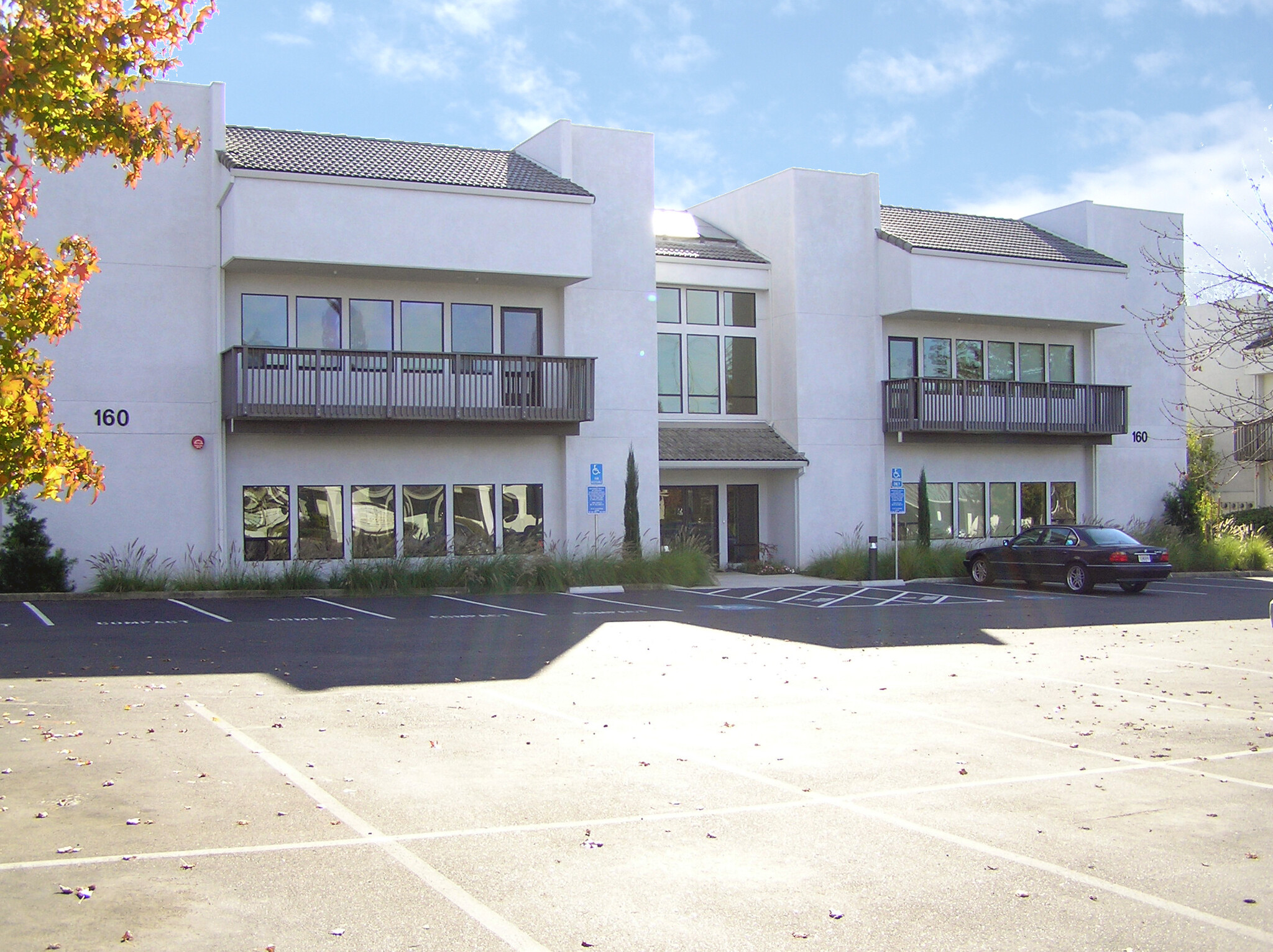 160 Wikiup Dr, Santa Rosa, CA for lease Building Photo- Image 1 of 14