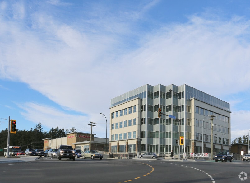 33 Helmcken Rd, View Royal, BC for lease - Building Photo - Image 2 of 6