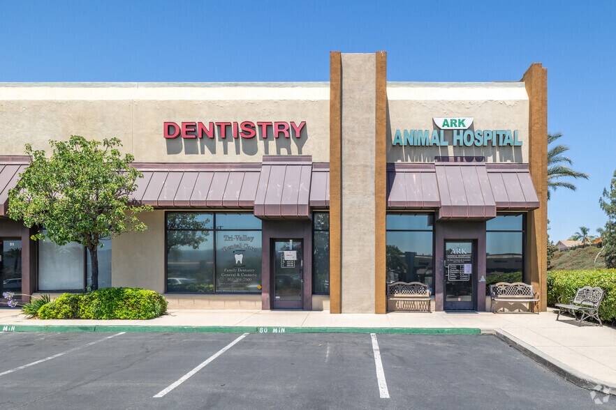 39885 Alta Murrieta Dr, Murrieta, CA for sale - Building Photo - Image 2 of 6