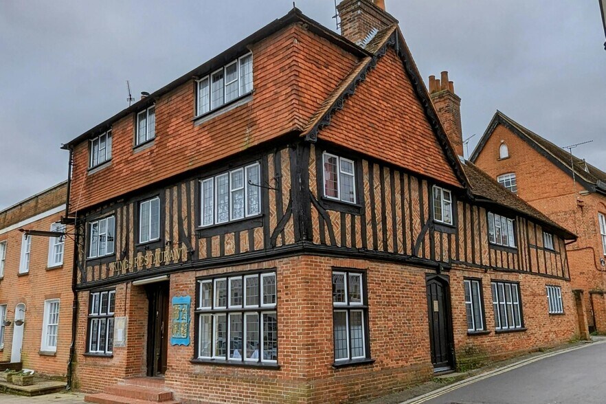 65 High St, Odiham à vendre - Photo du bâtiment - Image 1 de 4