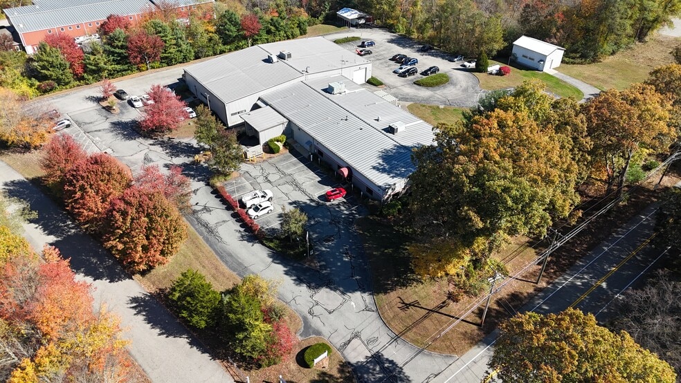 370 N Main St, Marlborough, CT for lease - Aerial - Image 3 of 4