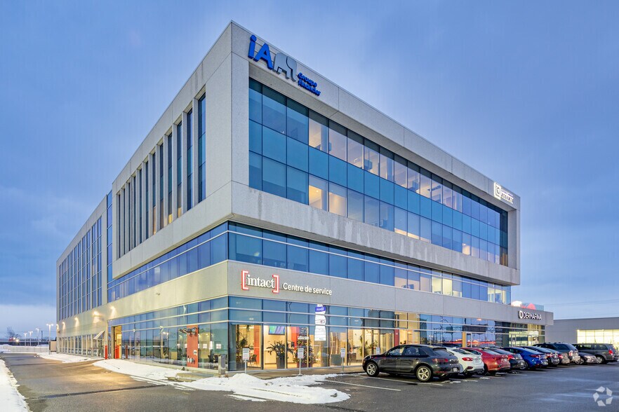 2020 Rte Transcanadienne, Pointe-claire, QC à louer - Photo du bâtiment - Image 3 de 10