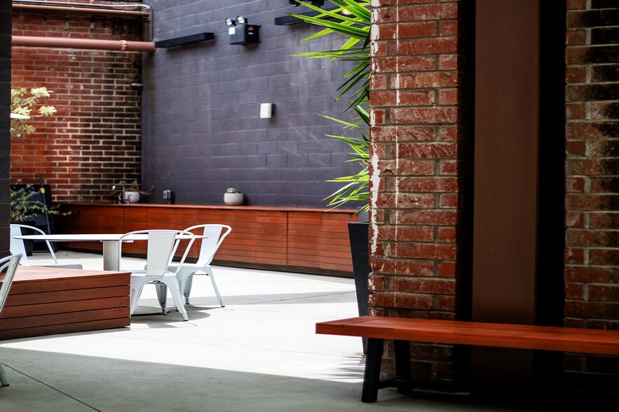 8870 Washington Blvd, Culver City, CA for sale - Building Photo - Image 3 of 31