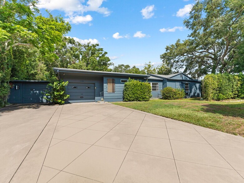 200 66th St N, Saint Petersburg, FL for sale - Building Photo - Image 1 of 57