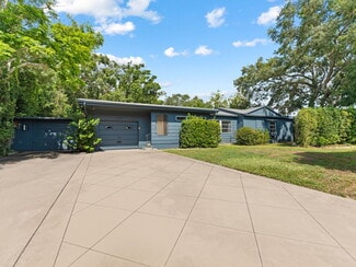 Plus de détails pour 200 66th St N, Saint Petersburg, FL - Bureau à vendre