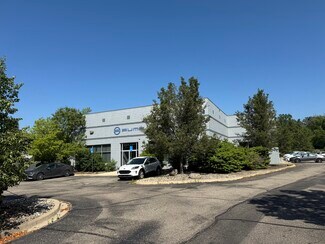 Plus de détails pour 47140 Cartier Dr, Wixom, MI - Industriel à vendre
