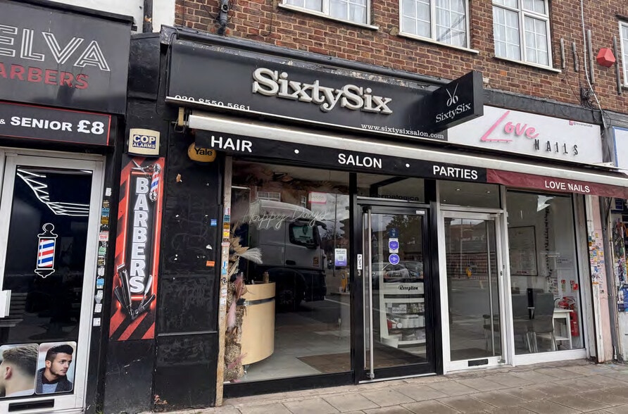64-66a High St, Ilford for lease - Building Photo - Image 1 of 1