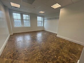 874 Green Bay Rd, Winnetka, IL à louer Photo du bâtiment- Image 2 de 3