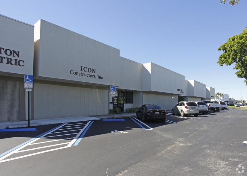 12350-12360 Wiles Rd, Coral Springs, FL for lease - Building Photo - Image 1 of 19