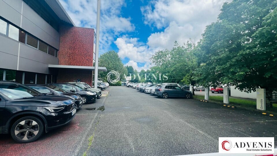 Office in Mérignac for lease - Building Photo - Image 2 of 12