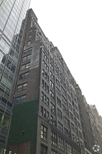 224 W 35th St, New York, NY for lease - Primary Photo - Image 1 of 3
