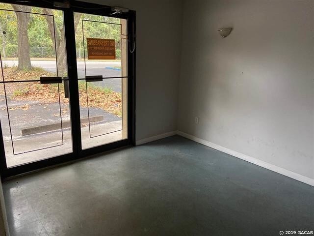 1830 NE 2nd St, Gainesville, FL à louer - Photo intérieure - Image 3 de 9