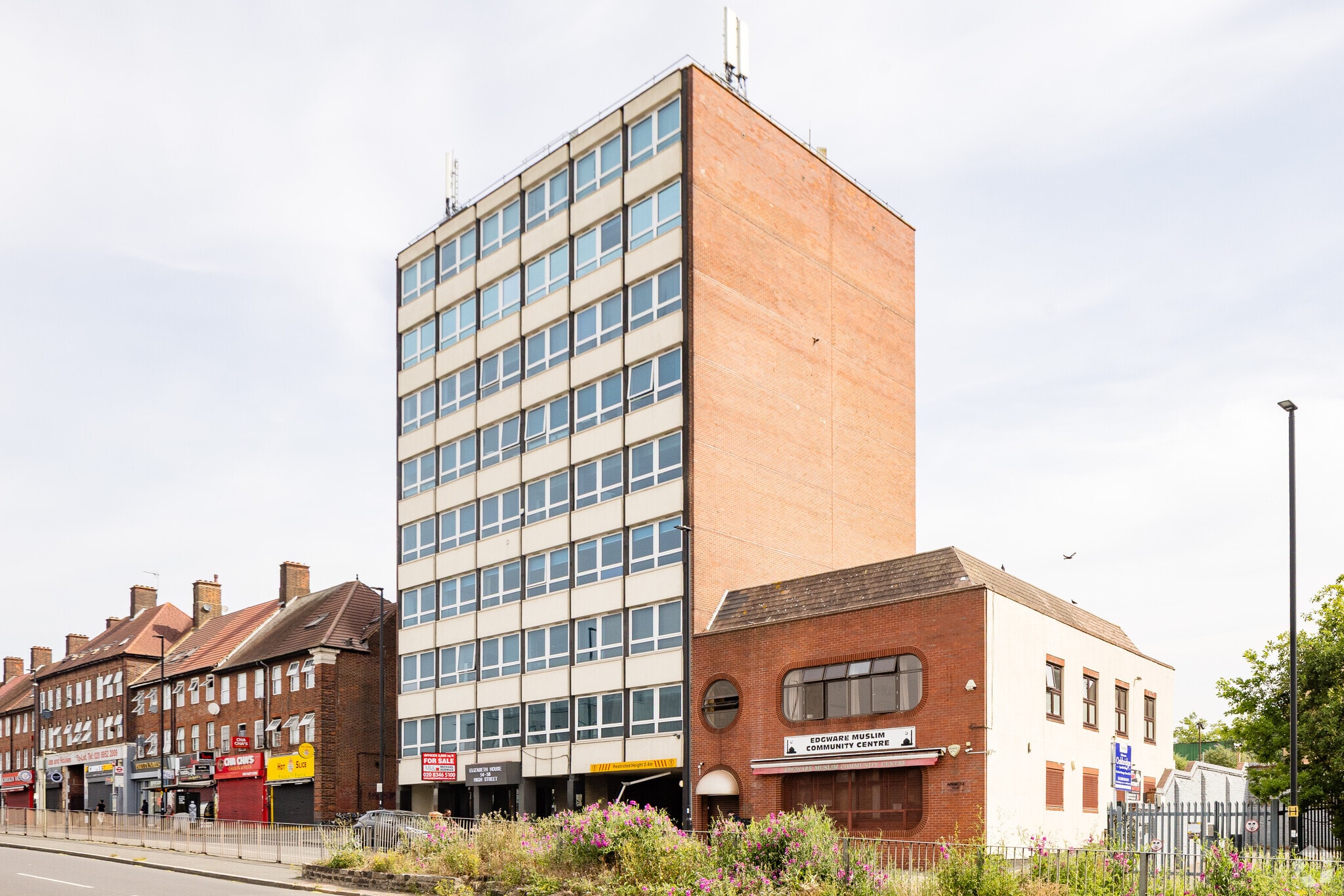 54-58 High St, Edgware for lease Primary Photo- Image 1 of 4