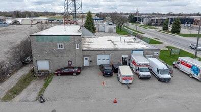 978 Bishop St N, Cambridge, ON for lease Aerial- Image 1 of 4