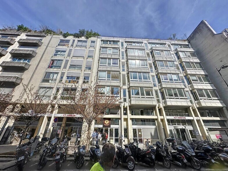 26 Rue De Paradis, Paris for sale - Building Photo - Image 1 of 8