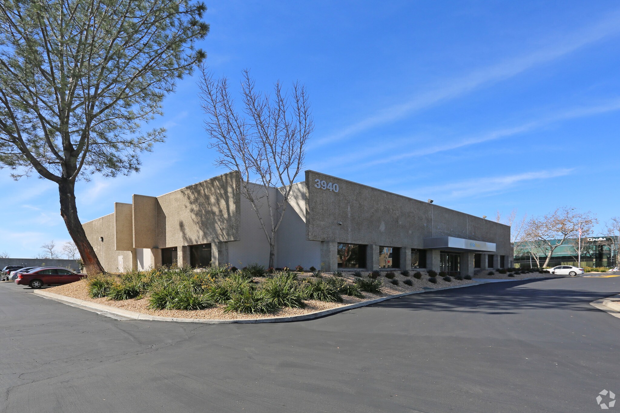 3940 Ruffin Rd, San Diego, CA à louer Photo principale- Image 1 de 11