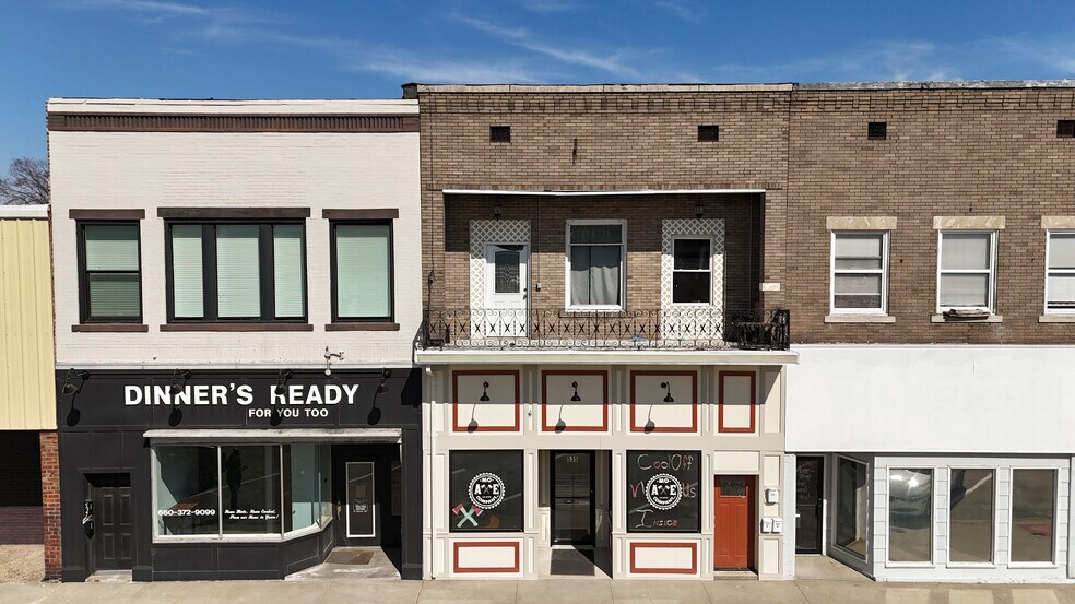 535 W Reed St, Moberly, MO for sale - Building Photo - Image 2 of 25