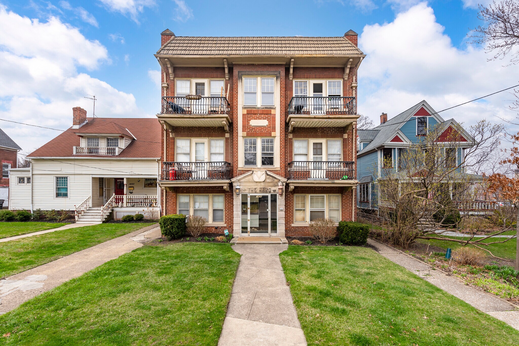 1456 W 110th St, Cleveland, OH à vendre Photo du bâtiment- Image 1 de 1