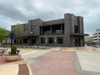 Plus de détails pour 320 S Oak St, Roanoke, TX - Bureau à louer
